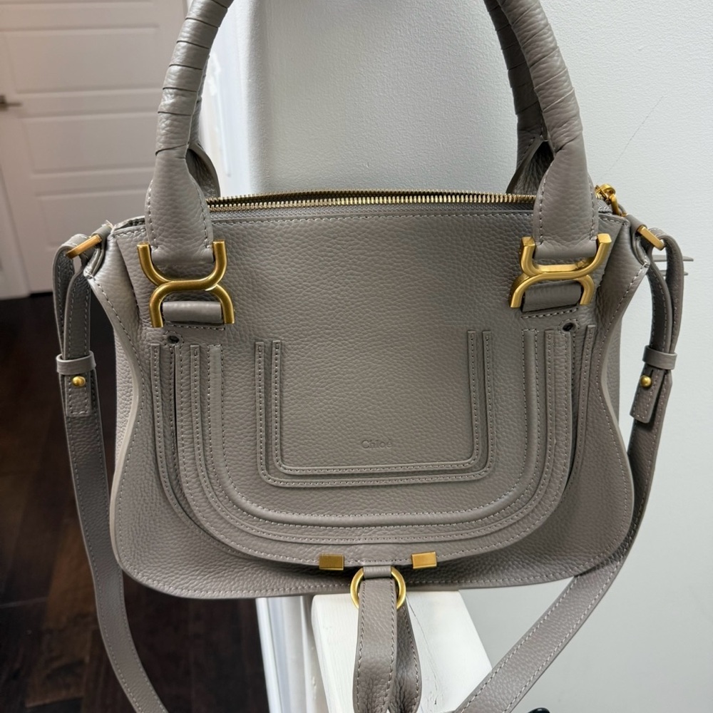 Chloe Gray Shoulder Bag with Gold Hardware and Detachable Strap